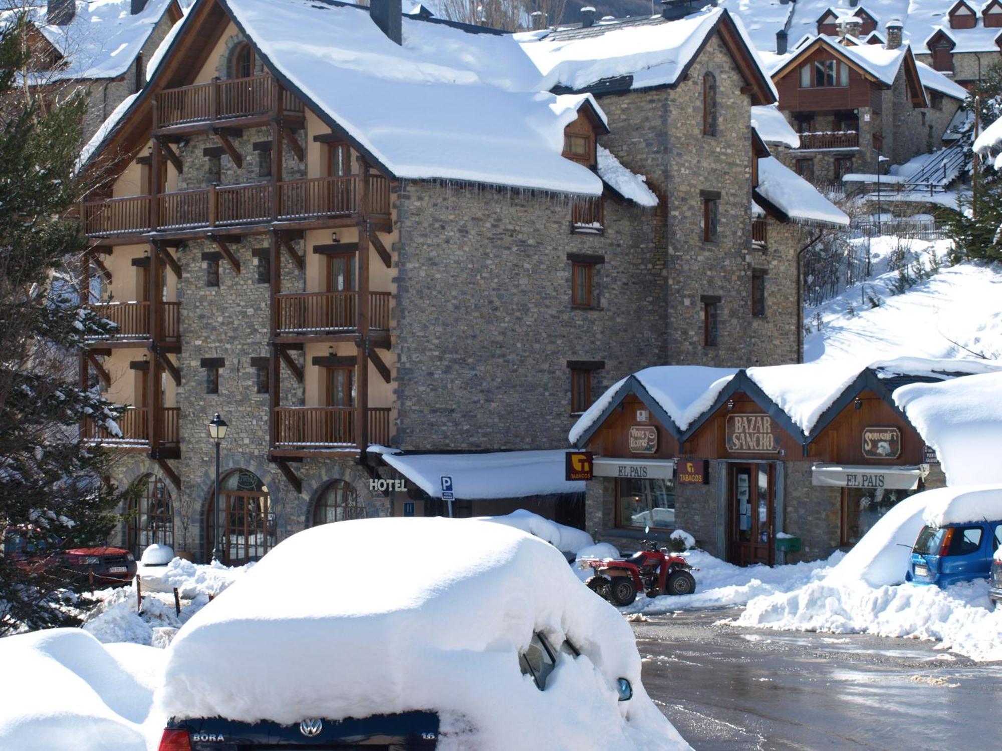 Hotel Bocale Sallent de Gállego Exterior foto